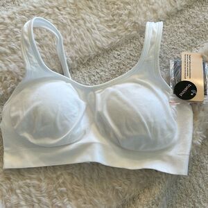 Truekind® Daily Comfort Wireless Shaper Bra, Small, White, NWT